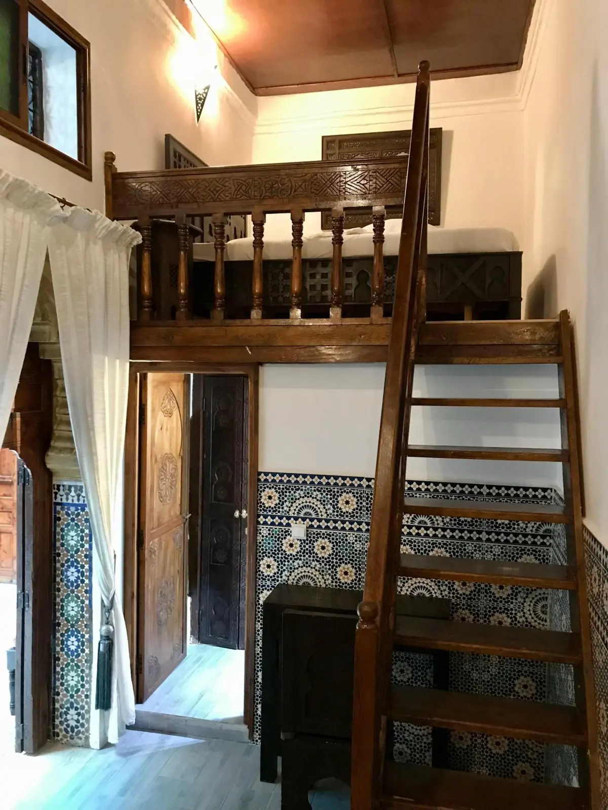 Chambre Triple, la mezzanine